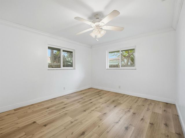 1680 NE 34TH Lane, Oakland Park, FL 33334