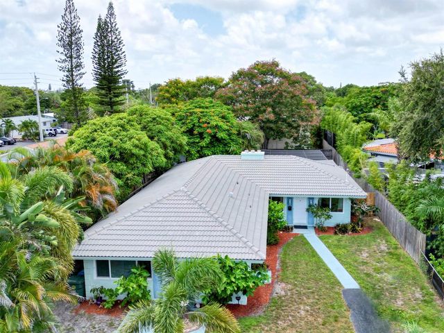 1680 NE 34TH Lane, Oakland Park, FL 33334