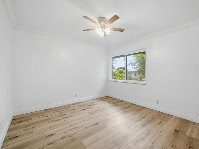 1680 NE 34TH Lane, Oakland Park, FL 33334