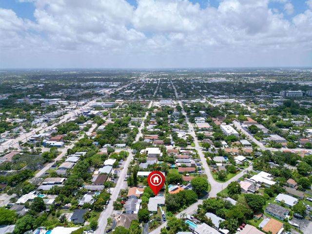 1680 NE 34TH Lane, Oakland Park, FL 33334