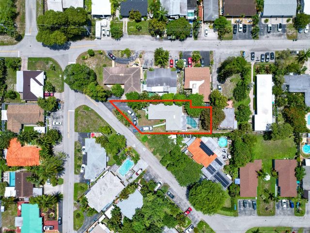 1680 NE 34TH Lane, Oakland Park, FL 33334