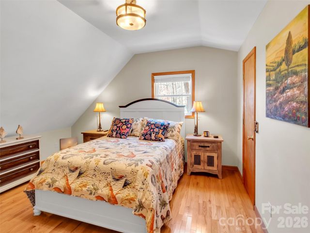 245 Greenview Drive, Maggie Valley, NC 28751