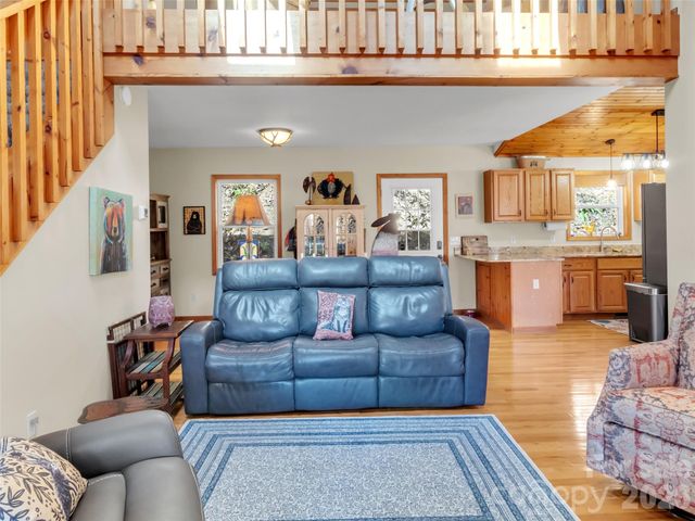 245 Greenview Drive, Maggie Valley, NC 28751
