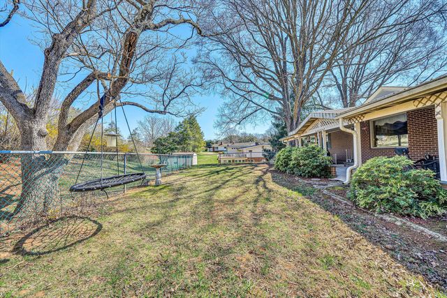 90 OLD FURNACE RD, Rocky Mount, VA 24151