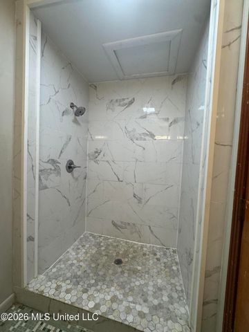 3139 Charleston Drive, Jackson, MS 39212