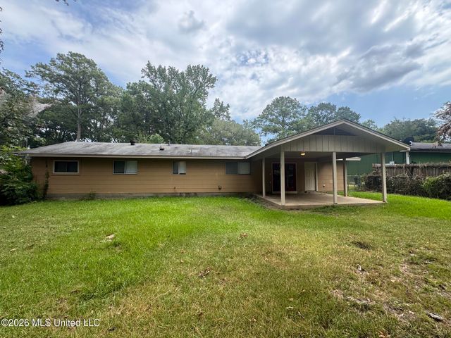 3139 Charleston Drive, Jackson, MS 39212