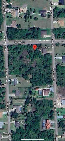 803 W 6th St, Lehigh Acres, FL 33792