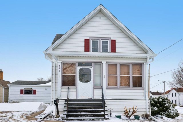 517 W Cady STREET, Watertown, WI 53094