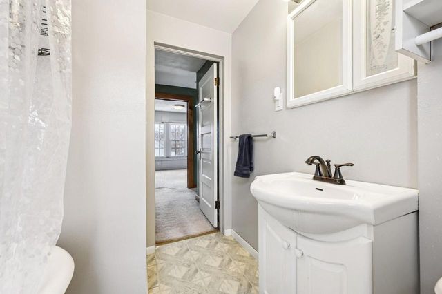 517 W Cady STREET, Watertown, WI 53094