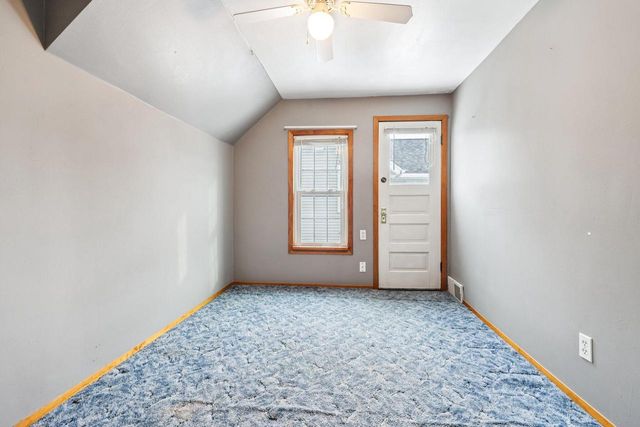 517 W Cady STREET, Watertown, WI 53094