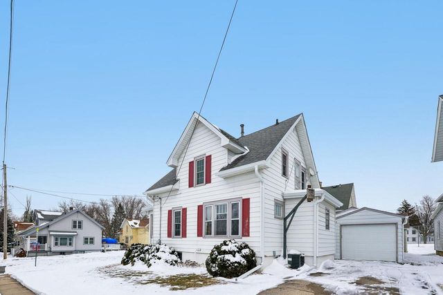 517 W Cady STREET, Watertown, WI 53094