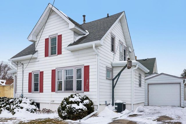 517 W Cady STREET, Watertown, WI 53094