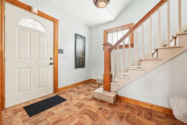 517 W Cady STREET, Watertown, WI 53094