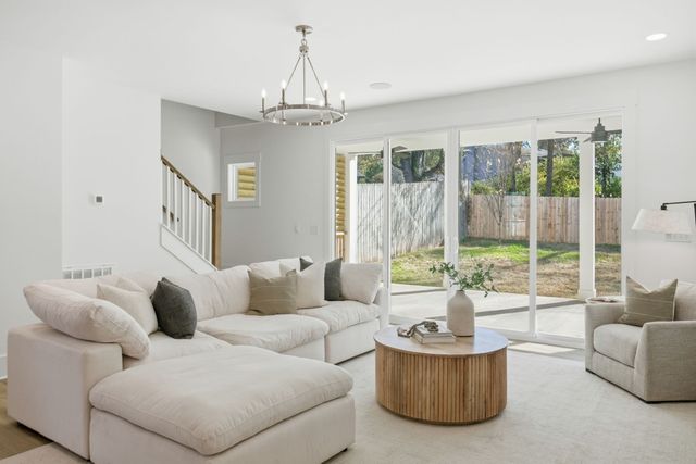 504 Bagleyshop Dr A, Nashville, TN 37209