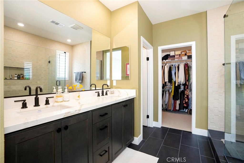 Image 11 of property listing at 3805 Shannon Lane, Piru, CA 93040