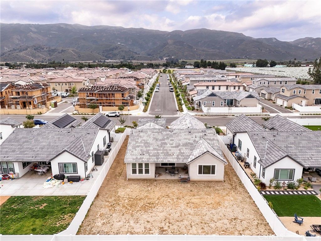 Image 27 of property listing at 3805 Shannon Lane, Piru, CA 93040