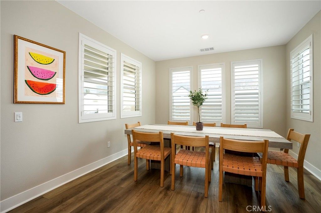 Image 7 of property listing at 3805 Shannon Lane, Piru, CA 93040