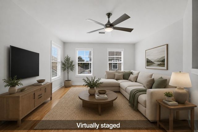 310 Lorenzo Dr., North Myrtle Beach, SC 29582
