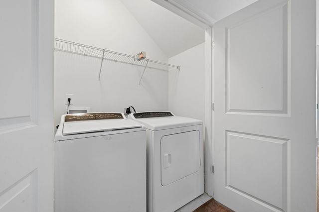 310 Lorenzo Dr., North Myrtle Beach, SC 29582