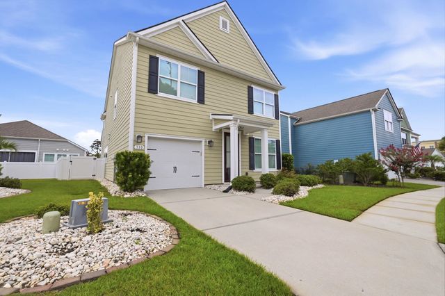 310 Lorenzo Dr., North Myrtle Beach, SC 29582