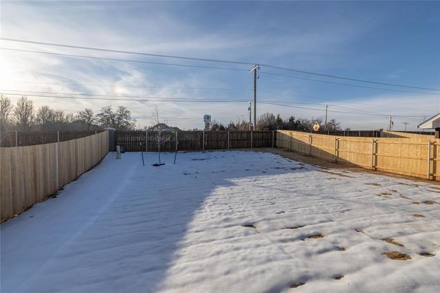 901 Westfall Drive, Choctaw, OK 73020