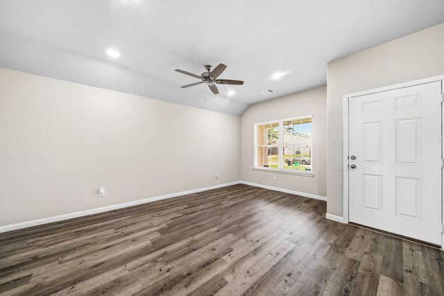 5235 James Michael Drive, Rosharon, TX 77583