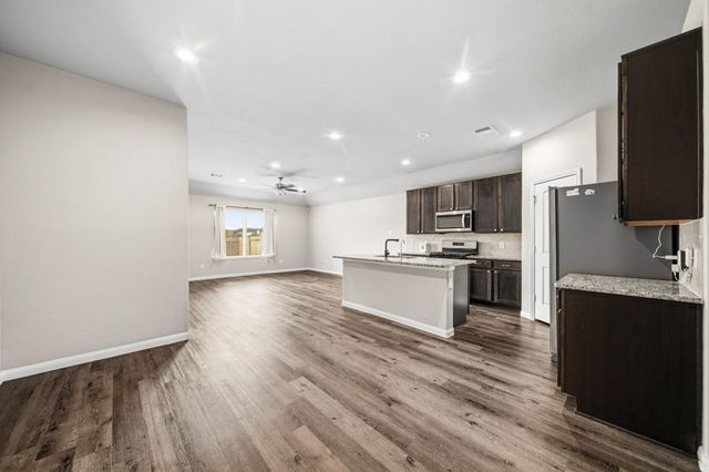 5235 James Michael Drive, Rosharon, TX 77583