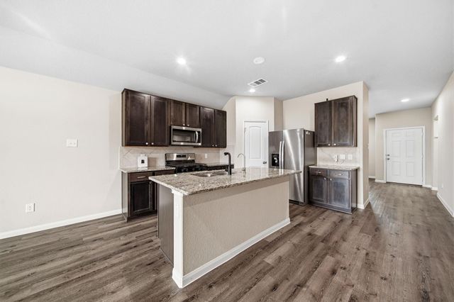 5235 James Michael Drive, Rosharon, TX 77583