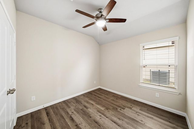 5235 James Michael Drive, Rosharon, TX 77583