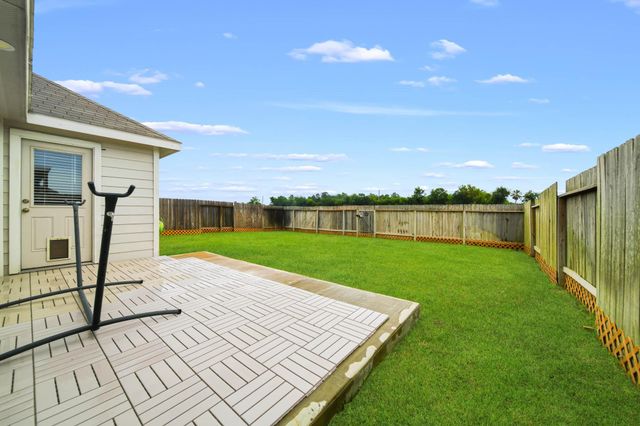 5235 James Michael Drive, Rosharon, TX 77583