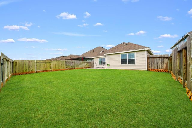 5235 James Michael Drive, Rosharon, TX 77583