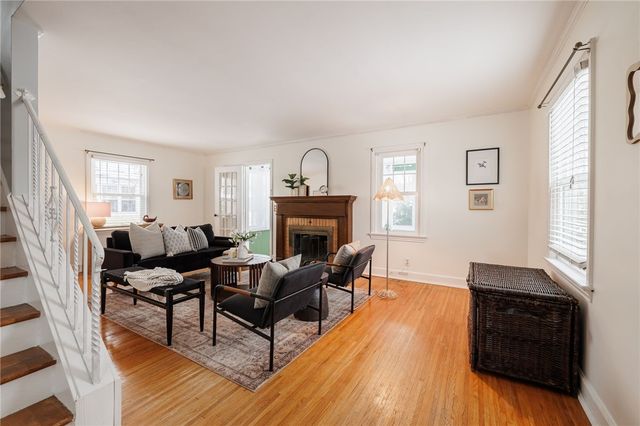 112 Curtice Road, Irondequoit, NY 14617