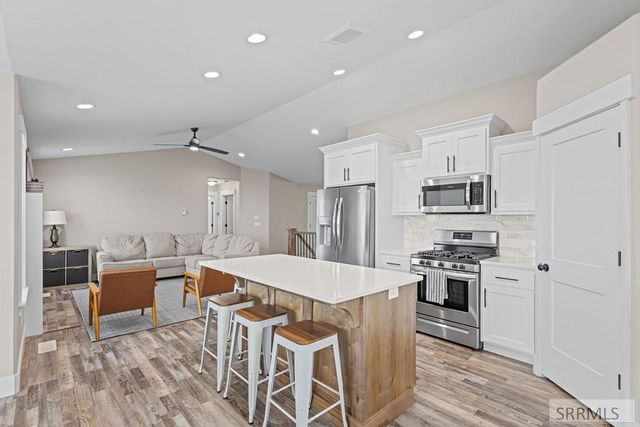 4047 Maizy Way, Ammon, ID 83406