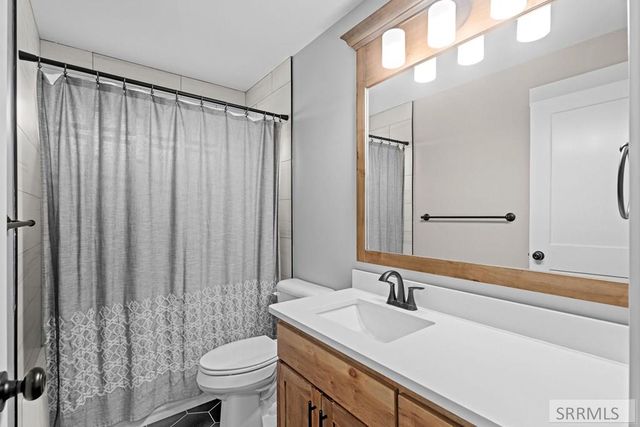 4047 Maizy Way, Ammon, ID 83406