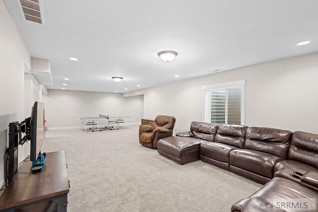 4047 Maizy Way, Ammon, ID 83406