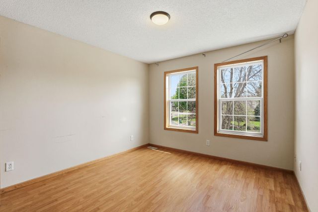 7024 W 144th Street, Savage, MN 55378