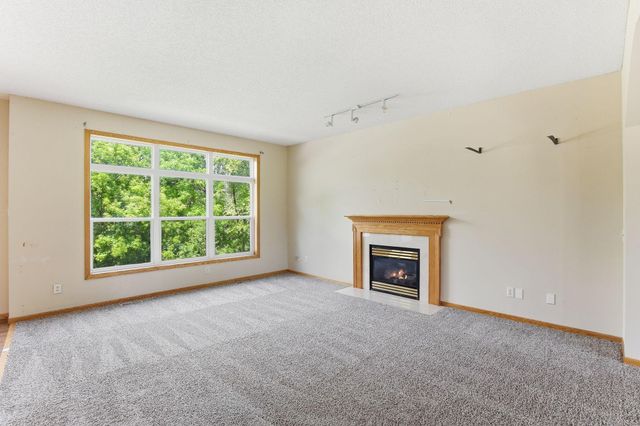 7024 W 144th Street, Savage, MN 55378