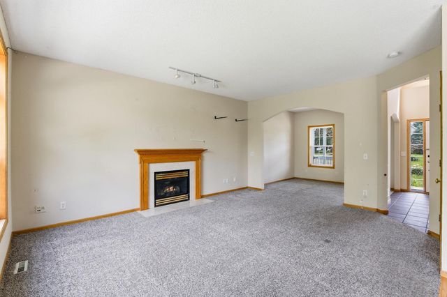 7024 W 144th Street, Savage, MN 55378