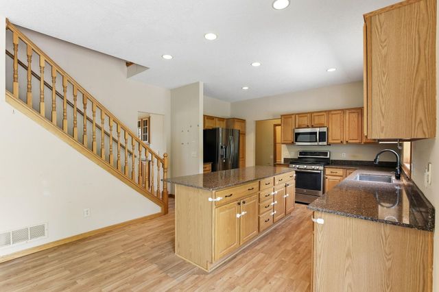 7024 W 144th Street, Savage, MN 55378