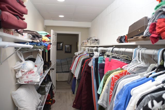 351 Hurricane Creek Rd, Linden, TN 37096