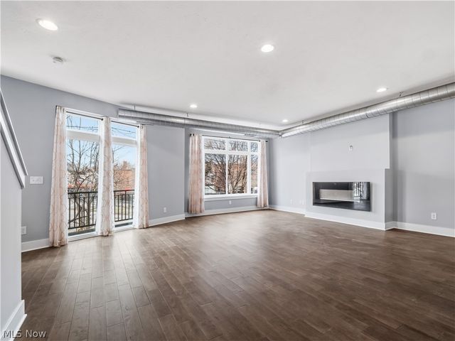 4191 Lorain Court, Cleveland, OH 44113