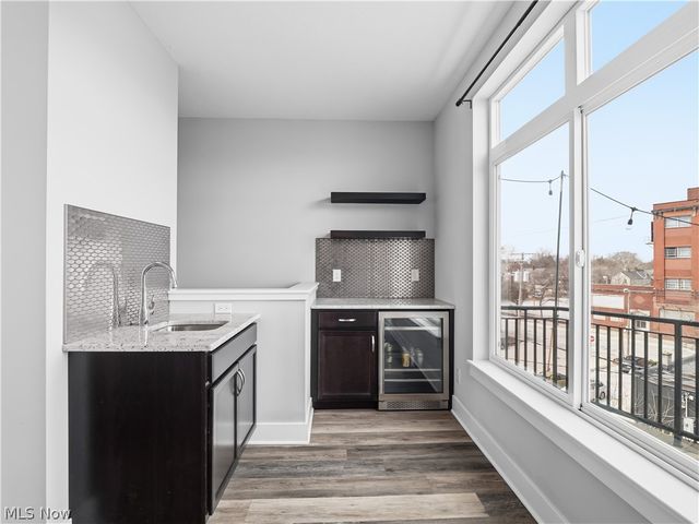 4191 Lorain Court, Cleveland, OH 44113
