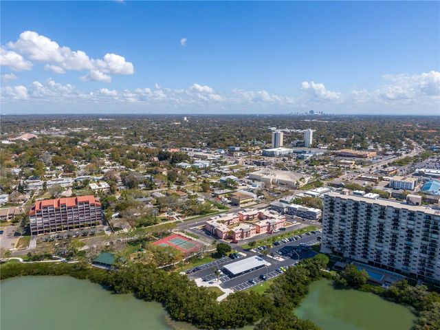 1153 RUE DES ROIS 1A, South Pasadena, FL 33707