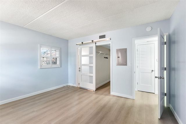 1153 RUE DES ROIS 1A, South Pasadena, FL 33707
