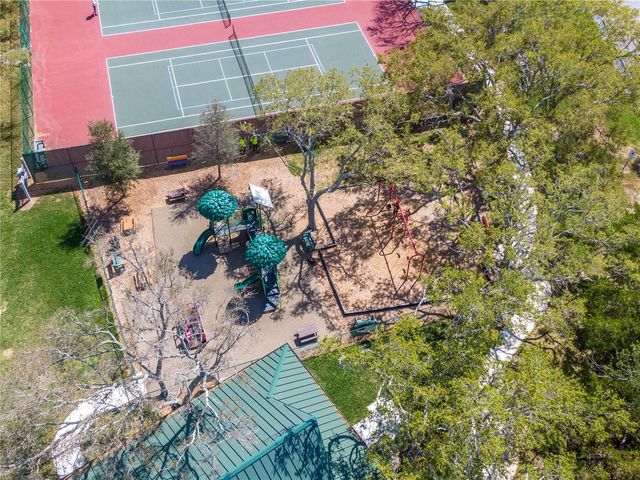 1153 RUE DES ROIS 1A, South Pasadena, FL 33707