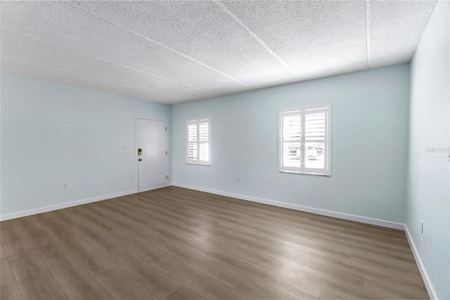 1153 RUE DES ROIS 1A, South Pasadena, FL 33707