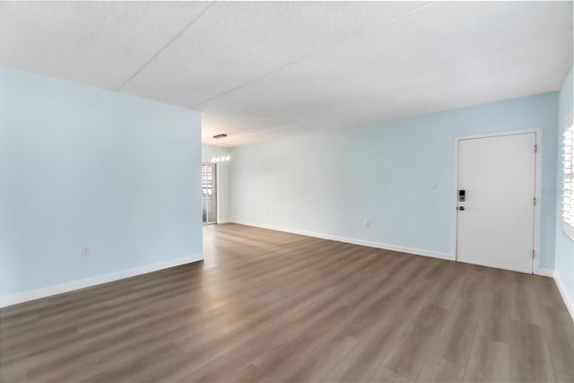 1153 RUE DES ROIS 1A, South Pasadena, FL 33707