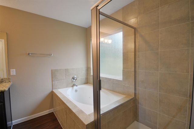 106 Eddy Street B, Humble, TX 77338