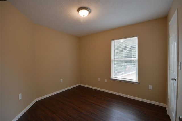 106 Eddy Street B, Humble, TX 77338