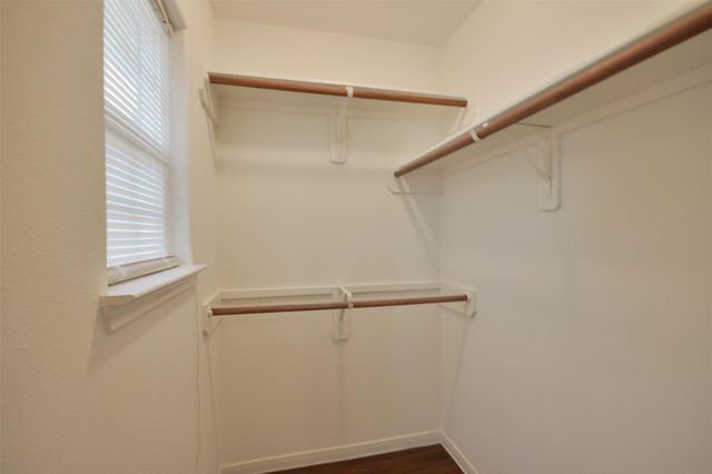 106 Eddy Street B, Humble, TX 77338